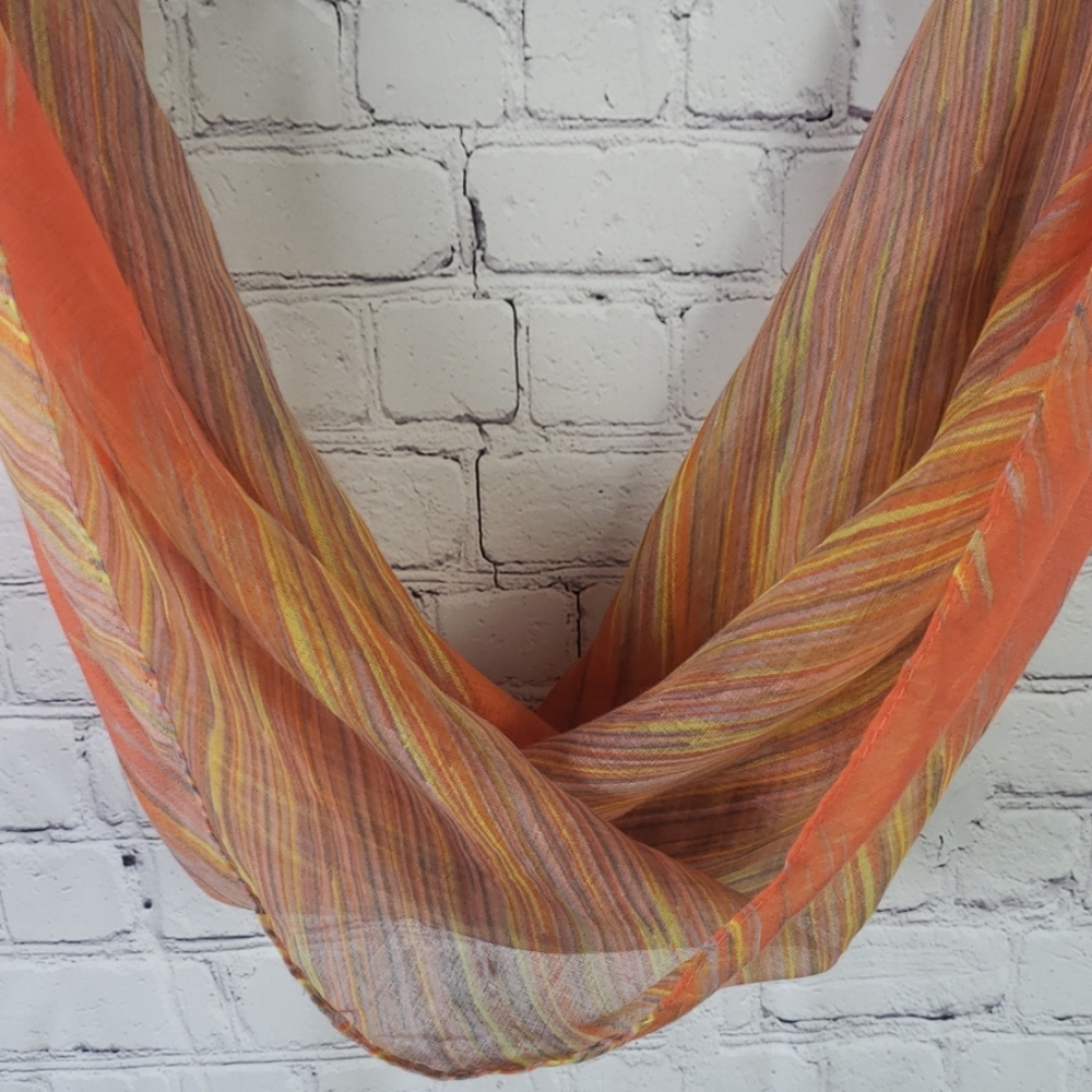 Infiniti Scarf (unbranded) - Picture 3 of 4